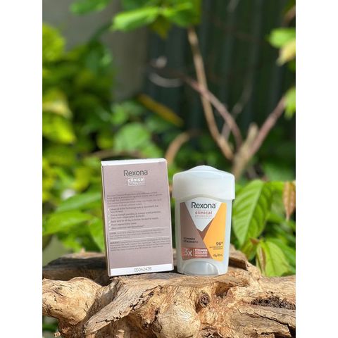 Lăn khử mùi Rexona Clinical Protection Cream Summer Strength 48g - Kiểm soát mồ hôi, bảo vệ 96 giờ, an toàn cho sức khỏe