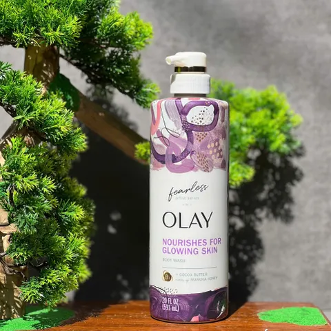 Sữa Tắm Olay Dưỡng Ẩm Artist Series Bơ Ca Cao & Mật Ong Manuka - Chăm Sóc Da Mềm Mại Từ Mỹ