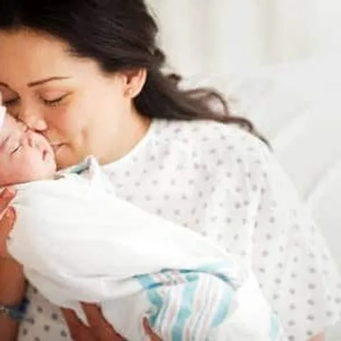 Vitamin Dành Cho Phụ Nữ Sau Sinh Nature Made Postnatal Multi + DHA 200mg 60 Viên, Bổ Sung Dinh Dưỡng Cho Mẹ Và Bé, Hàng Nhập Mỹ