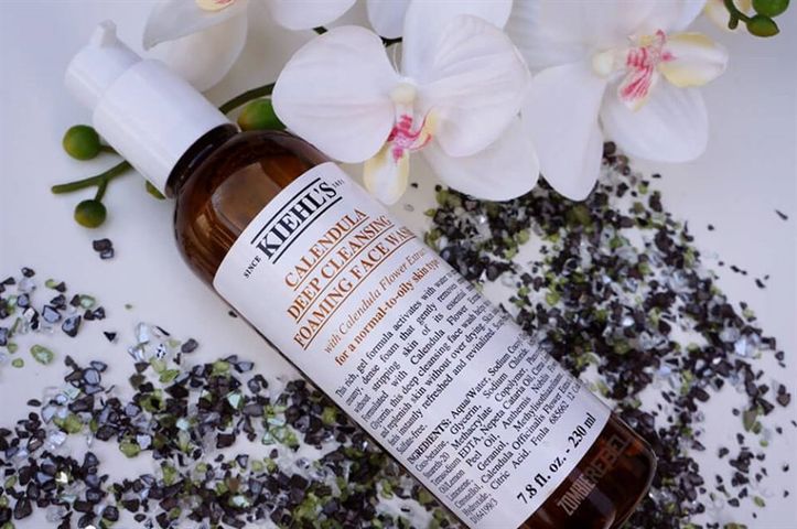 Gel Rửa Mặt Hoa Cúc Kiehl's 230ml - Sữa Rửa Mặt Dịu Da, Chăm Sóc Da Mặt Từ Thiên Nhiên, Lành Tính, Phù Hợp Với Mọi Loại Da