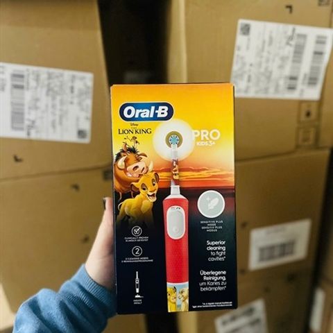 Bàn Chải Điện Oral-B Cho Trẻ Em - Sạch Răng Miệng Tự Tin Hơn, Thiết Kế Màu Sắc Sinh Động, Bảo Vệ Nướu, Dễ Sử Dụng