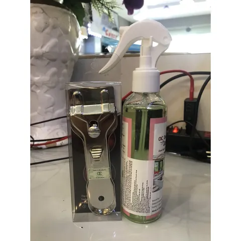 Combo Bộ 2 sảm phẩm [dao vệ sinh + dung dịch tẩy rửa bếp từ] - Làm sạch mặt kính bếp nhà bạn