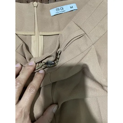 pass quần size M