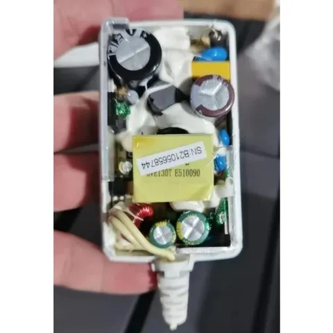 Nguồn GVE 12V3A công suất thực, hàng zin mới