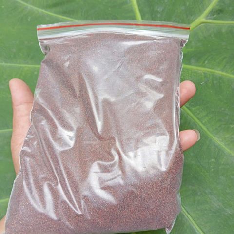 Cát Garnet Đỏ Thủy Sinh - Cát Mịn Màu Đỏ Óng Trang Trí Hồ Cá Cảnh, Bảo Vệ Môi Trường, An Toàn Cho Sinh Vật Thủy Sinh