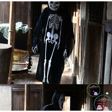 Áo choàng Halloween kèm mũ - Bộ trang phục hóa trang đầu lâu, xương, dơi, ma cà rồng - Phong cách Châu Âu ấn tượng