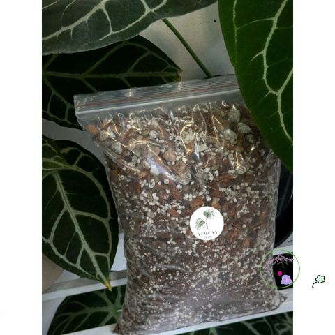 Giá Thể Trộn Sẵn Tiện Lợi Cho Cây Trồng Trong Nhà & Ngoài Trời - Phân Trùn Quế, Đá Perlite, Dừa Xử Lý, Tăng Độ Thoáng Khí