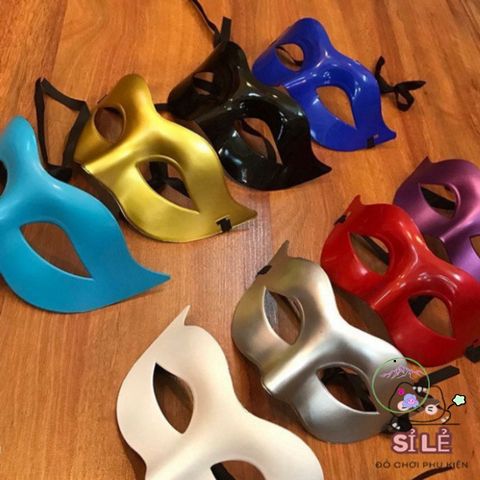 Mặt Nạ Trơn Nhọn Halloween - Phụ Kiện Tiệc Độc Đáo Màu Sắc Tươi Sáng Cho Nam Nữ, Thời Trang Hội Ngộ Sáng Tạo