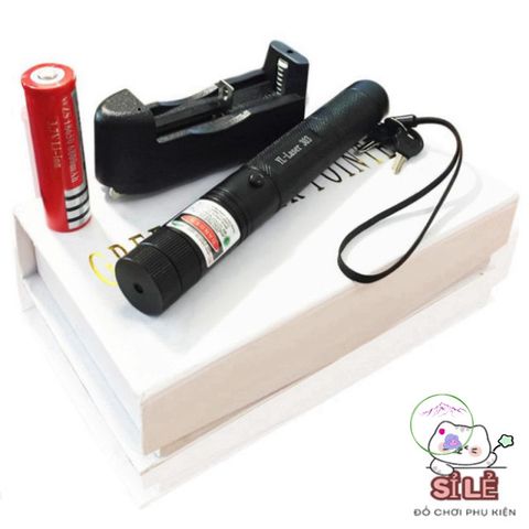 Đèn Pin Laser 303 Cao Cấp Xanh Lá - Chống Nước, Chiếu Sáng Tốt, Đèn Pin Sạc 18650 Thích Hợp Du Lịch, Trình Bày, Giáo Dục
