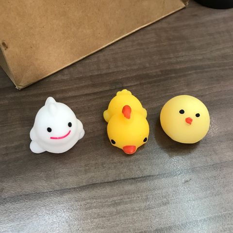 Thú Dẻo Mochi Silicone Gắn Điện Thoại - Món Phụ Kiện Thời Trang Đáng Yêu, Hot Nhất Hiện Nay