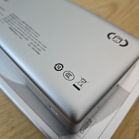 Sạc Dự Phòng MoveSpeed 20.000mAh Sạc Nhanh 65W Chính Hãng - Hỗ Trợ Nhanh Cho Laptop, iPhone, Samsung - Thiết Kế Nhỏ Gọn, An Toàn