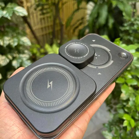 Sạc Nhanh Không Dây 3in1 Toocki - Sạc 15W An Toàn, Gọn Gàng, Tương Thích iPhone, Samsung, Đồng Hồ Thông Minh