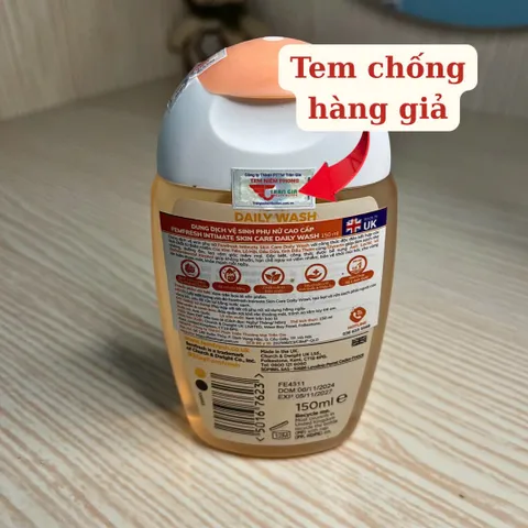 Femfresh Daily Wash 150ml - Dung dịch vệ sinh phụ nữ kháng khuẩn, khử mùi, mềm mại an toàn cho da, không chứa xà phòng.