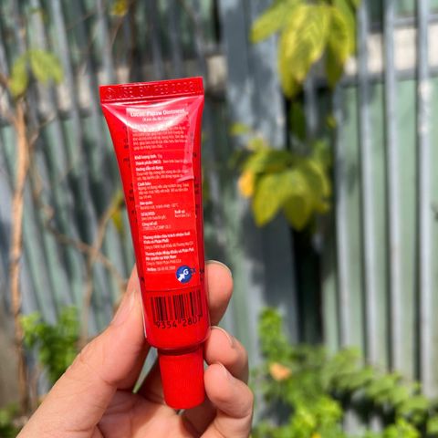 Kem Đu Đủ Lucas’ Papaw Ointment 15g - Dưỡng Ẩm, Chống Nẻ, Hỗ Trợ Chữa Bỏng, An Toàn Cho Trẻ Nhỏ - Hàng Nhập Khẩu Chính Ngạch Úc