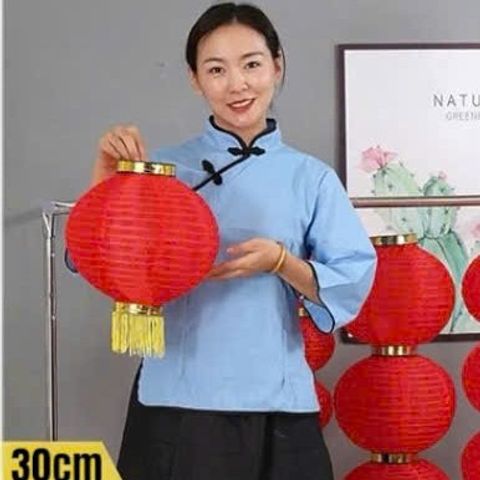 Lồng Đèn Tròn Vải Lụa Sang Trọng Có Tua Rua Đỏ Vàng - Trang Trí Tết Lễ Hội Ngoài Trời, Kích Thước 25-35cm