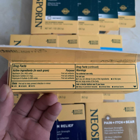 Kem Mỡ Kháng Viêm Neosporin 28.3g - Hỗ Trợ Liền Sẹo, Giảm Đau và Kháng Khuẩn cho Vết Thương Nhỏ, An Toàn cho Trẻ Em và Người Lớn