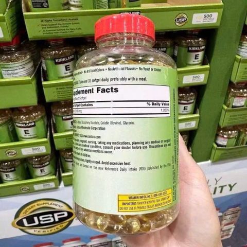Viên Vitamin E 400 IU Kirkland 500 Viên - Hỗ Trợ Làm Đẹp Da, Tim Mạch và Miễn Dịch, Ngày Hết Hạn 2028