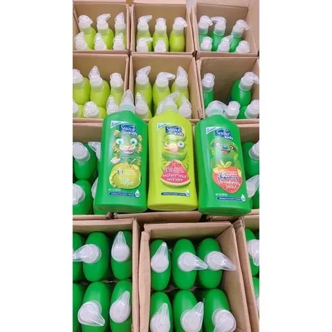 Sữa Tắm Gội Xả Suave Kids 3 in 1 Hương Trái Cây Không Cay Mắt Cho Trẻ 3 Tuổi - Dầu Gội, Sữa Tắm An Toàn Mỹ