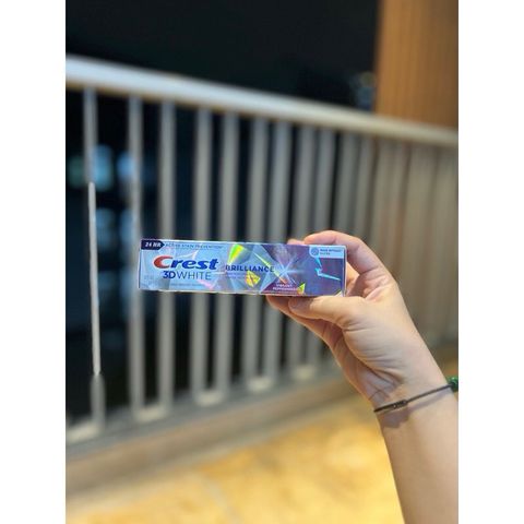 Kem đánh răng làm trắng Crest 3D White Brilliance mẫu mới 99gr