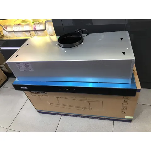 Máy hút mùi Giovani G-168 BTC  - Điều khiển cảm ứng 3 tốc độ - Kích thước70cm - BH 3 năm chính hãng