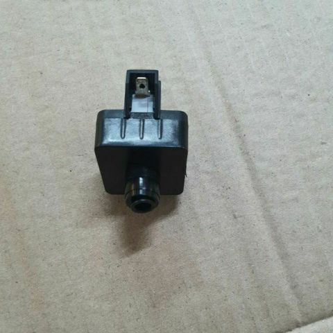 Van áp thấp nối nhanh dây 6mm cho máy lọc nước RO - Tự ngắt điện khi hết nước nguồn, linh kiện thay thế tiện ích.