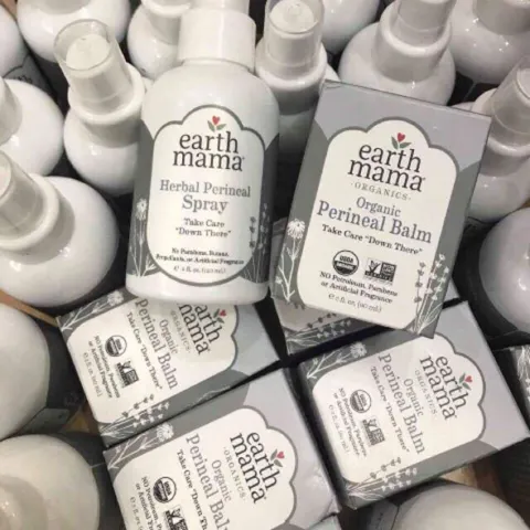 XỊT GIẢM ĐAU SAU SINH EARTH MAMA ( MẪU MỚI 2019 )