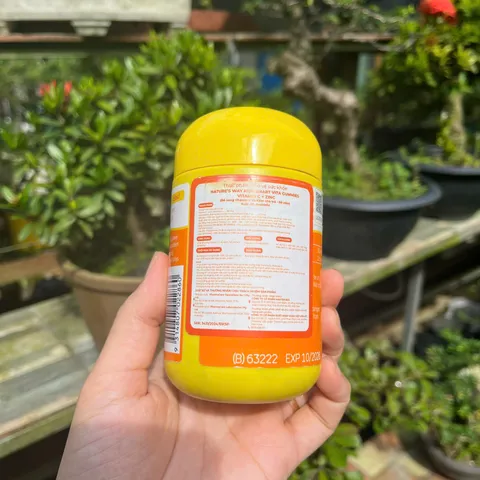 Kẹo dẻo Vitamin C + Kẽm Nature's Way Kids Smart Vita Gummies - Tăng cường sức đề kháng cho trẻ em, chai 60 viên nhai hương trái cây
