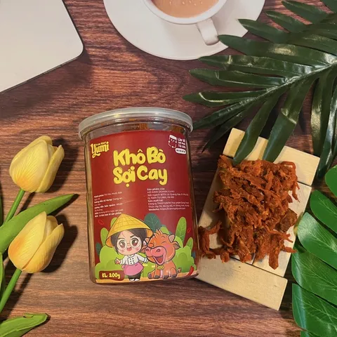 Khô bò sợi cay Yumi đồ ăn vặt thịt bò khô xé cay thơm ngon an toàn vệ sinh 507026