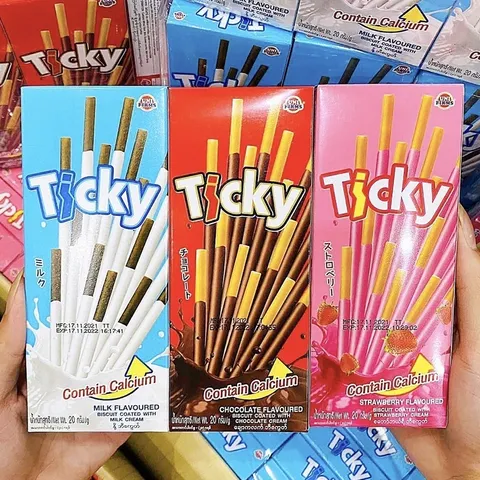 Combo 10 hộp Bánh Ticky vị Socola, Sữa, Dâu Ngon Miệng - Trạm Ăn Vặt Yumi 507028