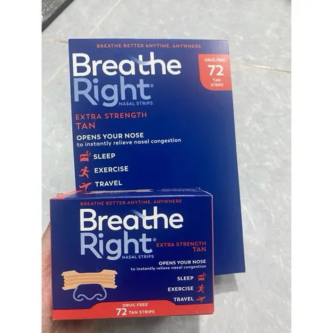 [Mẫu mới Date 2029] Hộp Miếng dán giảm nghẹt mũi, giảm ngáy (gáy) khi ngủ Breathe Right 72 miếng 507148