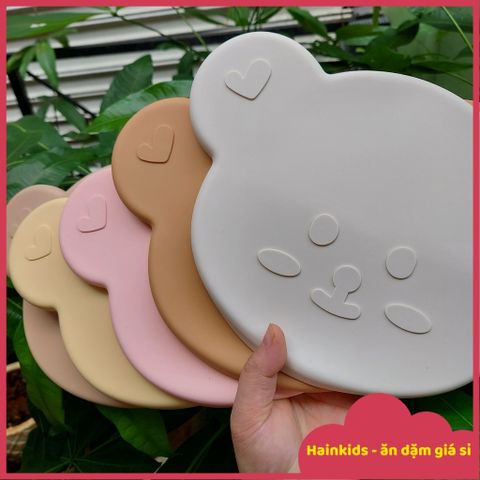 Khay Ăn Dặm Silicone Mumbebe 5 Ngăn Có Nắp Đậy - Đế Hít Chống Đổ, An Toàn Cho Bé Tập Ăn Dặm, Chất Liệu Cao Cấp