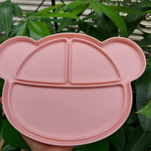 Khay Ăn Dặm Silicone Mumbebe 5 Ngăn Có Nắp Đậy - Đế Hít Chống Đổ, An Toàn Cho Bé Tập Ăn Dặm, Chất Liệu Cao Cấp