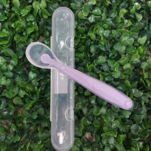 Thìa Silicon Ăn Dặm An Toàn Cho Bé - Chất Liệu Mềm, Bo Tròn Không Tổn Thương Miệng, Dùng Cho Bé Trai Gái Trong Thời Kỳ Ăn Dặm