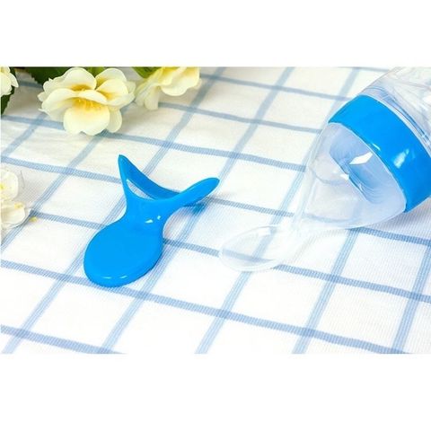 Thìa Bóp Silicon An Toàn Cho Bé - Dụng Cụ Ăn Dặm Tiện Lợi Để Đút Bột, Sữa, Cháo - Bộ Đồ Ăn Dặm Chất Lượng Cao 90ml