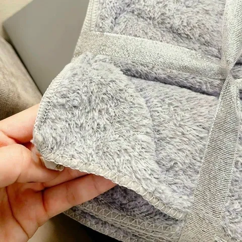 Khăn Lau Nhà Bếp Bambo Microfiber Thấm Hút, Đa Năng Thích Hợp Lau Chén Đĩa, Nhà Tắm, Siêu Thấm, Giá Rẻ, Mềm Mại, Không Tĩnh Điện