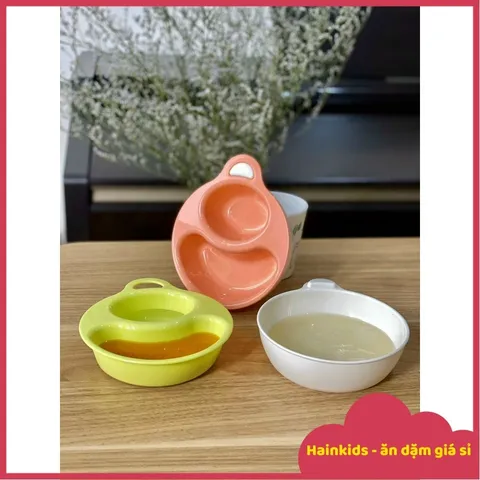 Bát ăn chia khay Paku cho bé - Đồ dùng ăn dặm Nhật Bản, chất liệu cao cấp, an toàn, tiện lợi phân chia khẩu phần ăn cho trẻ.