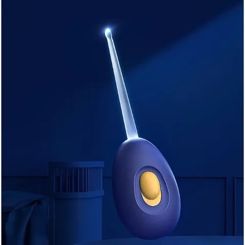 Bộ Dụng Cụ Bấm Móng, Lấy Ráy Tai Có Đèn LED, Kéo Cắt, Nhíp Gắp Gỉ Mũi, Dũa Móng Cho Bé 5 Chi Tiết Kèm Hộp Chim Cánh Cụt