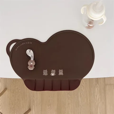 Thảm Lót Silicon Cho Bé - Tấm Trải Bàn Ăn Tiện Dụng Chống Thấm, Dễ Lau Dọn, An Toàn Cho Trẻ Nhỏ 38x26cm