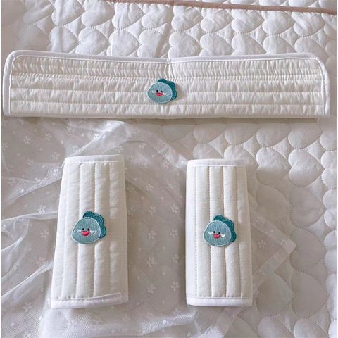 Bọc Dây Đai An Toàn Ghế Ăn Dặm & Xe Đẩy Em Bé - Mềm Mại, Dễ Vệ Sinh, Họa Tiết Dễ Thương Phong Cách Hàn Quốc