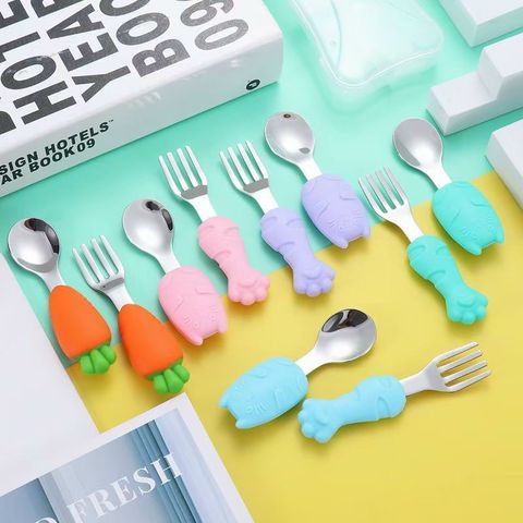 Bộ Thìa Nĩa Inox Cao Cấp Cho Bé Tập Xúc An Toàn - Tay Cầm Silicone Chống Trượt, Kèm Hộp Đựng Vệ Sinh Hình Đáng Yêu