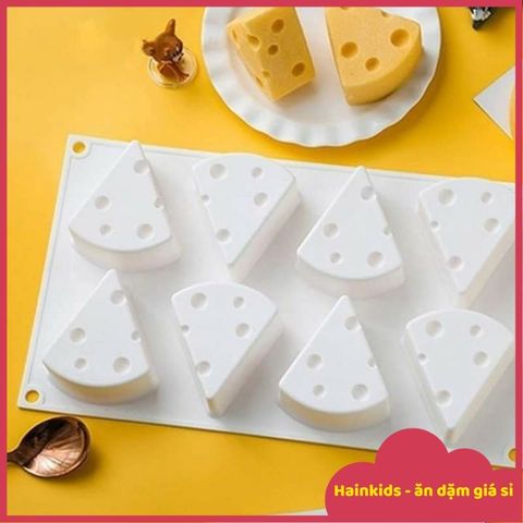 Khuôn Silicon Hình Phô Mai Tam Giác - Set 8 Khuôn Làm Pudding, Thạch, Panna Cotta An Toàn Cho Bé Ăn Dặm