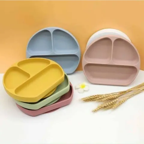Khay Silicon ăn Dặm, đế Hít Chống đổ, Chống Lật, Chia 3 Ngăn - Khay Ăn BLW