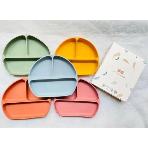 Khay Silicon ăn Dặm, đế Hít Chống đổ, Chống Lật, Chia 3 Ngăn - Khay Ăn BLW