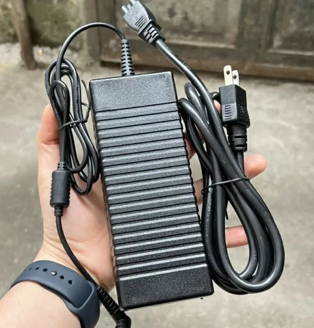Adapter Sạc Chính Hãng Sony 19.5V 6.2A cho Tivi 42 inch, 43 inch, 48 inch - Kèm Dây Nguồn An Toàn và Tin Cậy