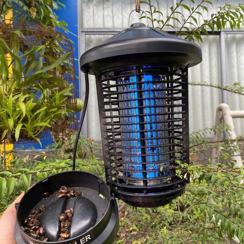 Đèn Diệt Côn Trùng Ngoài Trời SORA-18W - An Toàn, Tiết Kiệm, Hiệu Quả Cho Sân Vườn, Quán Cafe, Khu Resort, BBQ