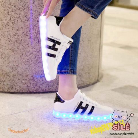 Giày Thể Thao LED Phát Sáng 7 Màu, 11 Chế Độ Nháy - Giày Cá Tính Cho Nam Nữ, Tiệc Tùng, Dạ Hội, Nhảy Múa, Giảm Giá Freeship