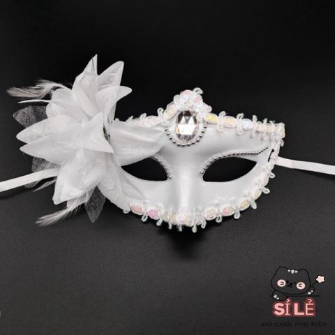 Mặt Nạ Nửa Mặt Sang Trọng Cho Dạ Hội - Phụ Kiện Hóa Trang Đẹp Mắt Cho Các Sự Kiện Đặc Biệt
