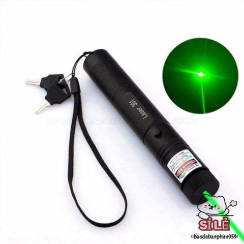 Đèn Laser 303 Ánh Sáng Xanh Rực Rỡ - Thiết Bị Chiếu Sáng Hiện Đại Cho Tiệc Tùng và Trang Trí Không Gian Sống