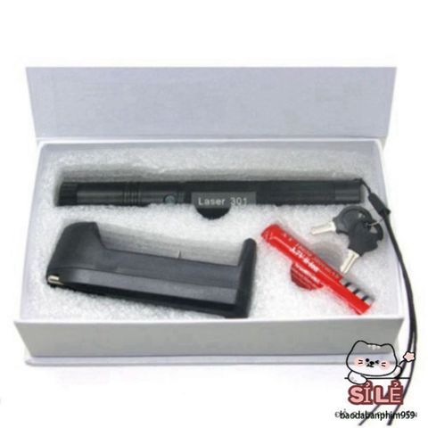 Đèn Laser 303 Ánh Sáng Xanh Rực Rỡ - Thiết Bị Chiếu Sáng Hiện Đại Cho Tiệc Tùng và Trang Trí Không Gian Sống