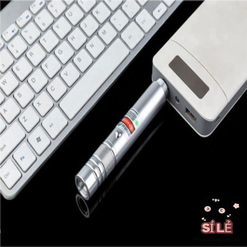 Đèn Pin Laser 303 Siêu Sáng - Chiếu Xa Tia Xanh & Tia Đỏ, Đèn Pin Chất Lượng Cao Dành Cho Khám Phá, Cứu Hộ, và Du Lịch